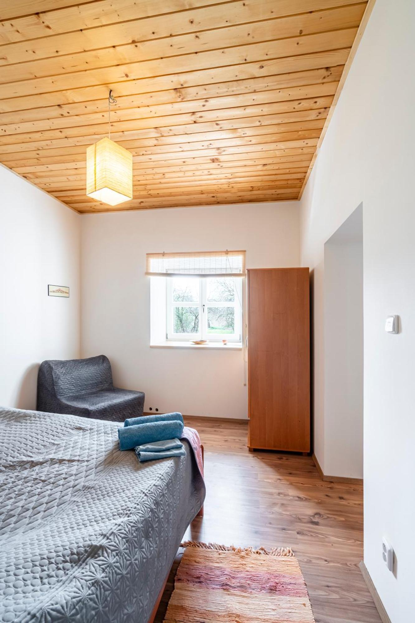 Apartmán Dvur Dolenec Rohoznice  Exteriér fotografie