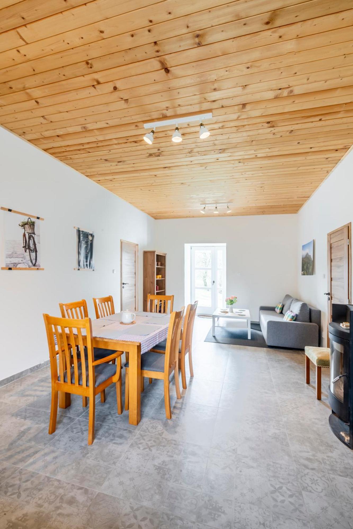 Apartmán Dvur Dolenec Rohoznice  Exteriér fotografie